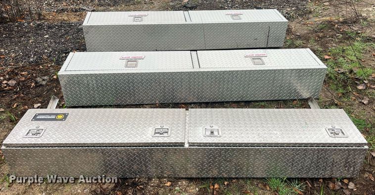 image for item LD9807 (3) toolboxes