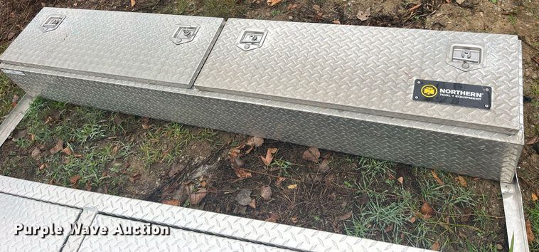 image for item LD9807 (3) toolboxes