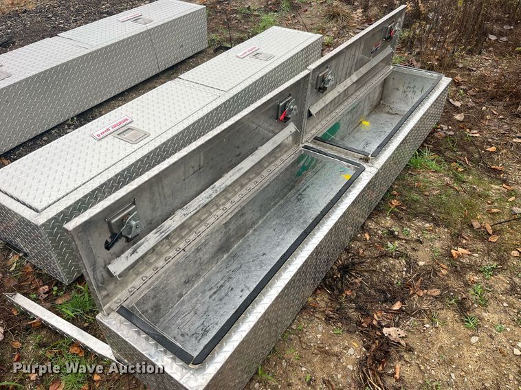 image for item LD9807 (3) toolboxes