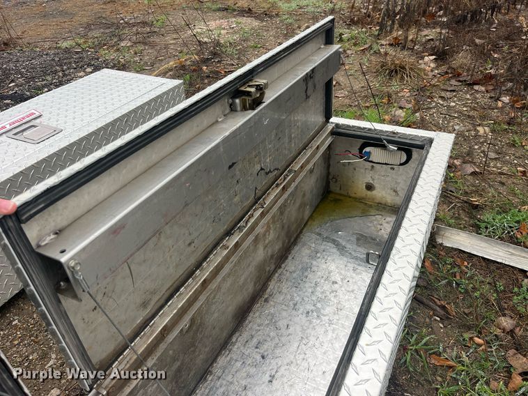 image for item LD9807 (3) toolboxes