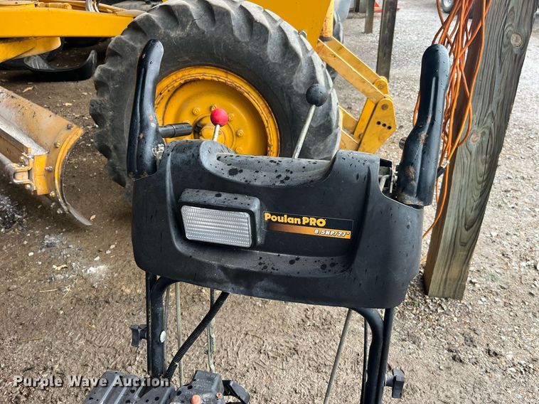 image for item LD9811 Poulan Pro  snow blower