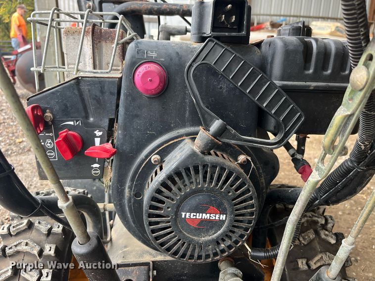 image for item LD9811 Poulan Pro  snow blower