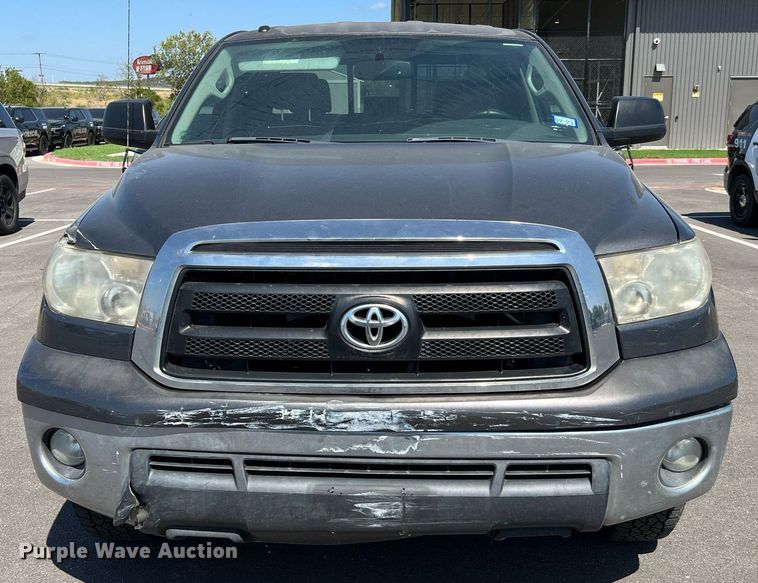 image for item LF9452 2011 Toyota Tundra SR5  Double Cab pickup truck