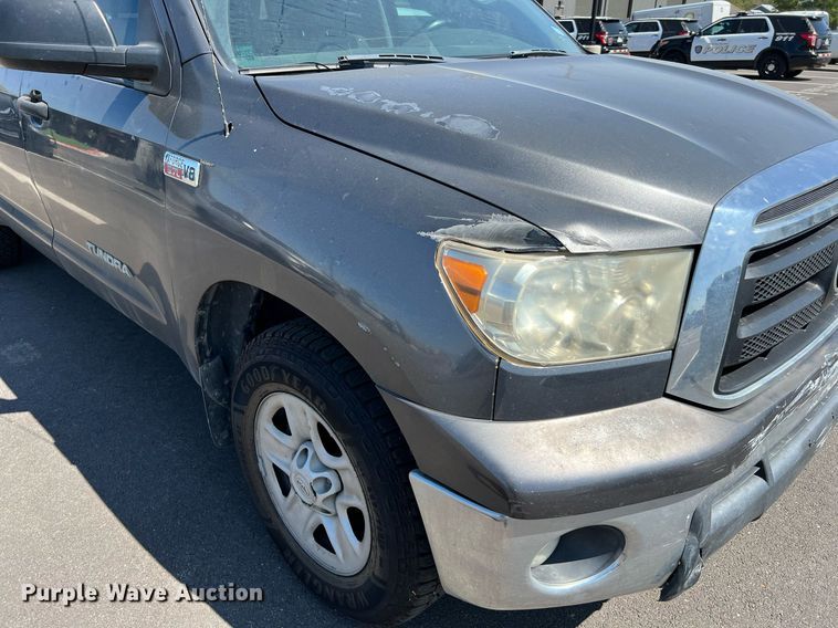 image for item LF9452 2011 Toyota Tundra SR5  Double Cab pickup truck