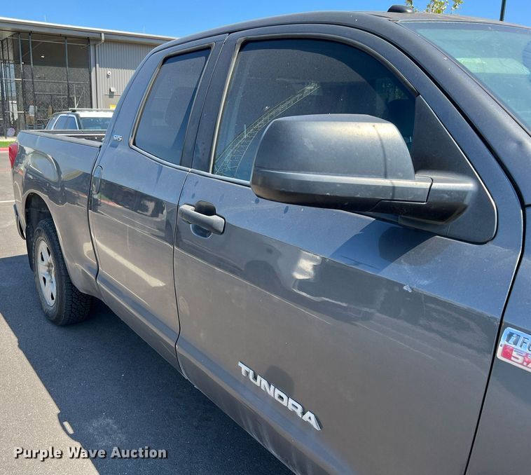 image for item LF9452 2011 Toyota Tundra SR5  Double Cab pickup truck