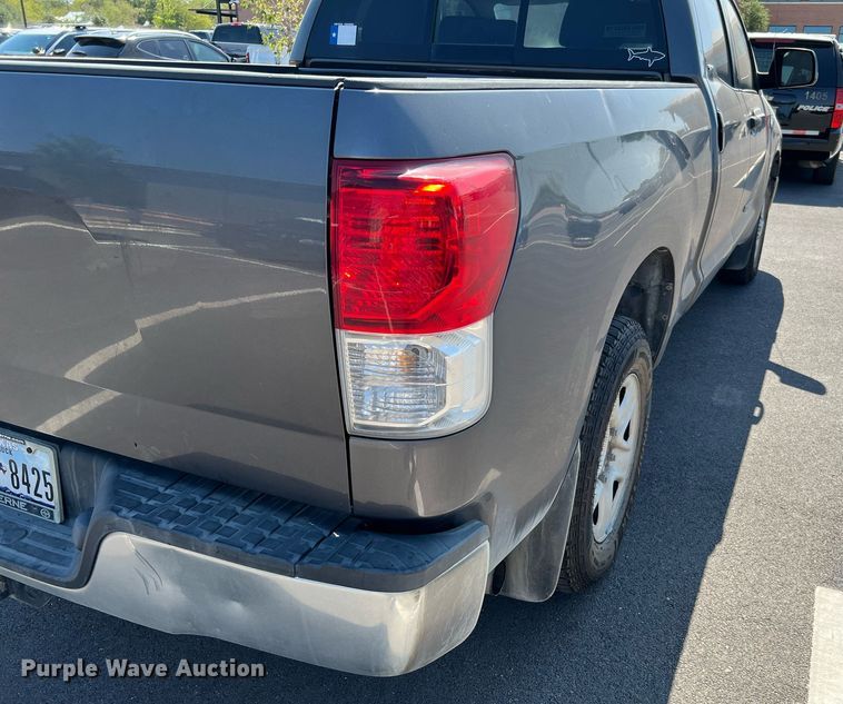 image for item LF9452 2011 Toyota Tundra SR5  Double Cab pickup truck