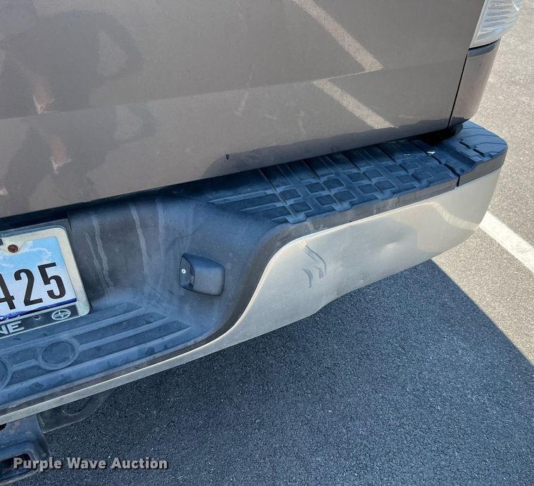 image for item LF9452 2011 Toyota Tundra SR5  Double Cab pickup truck