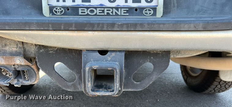 image for item LF9452 2011 Toyota Tundra SR5  Double Cab pickup truck