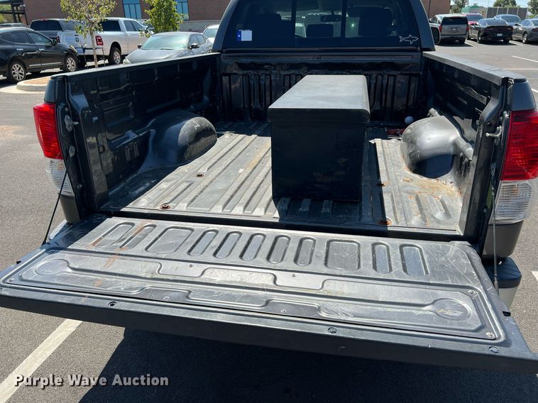 image for item LF9452 2011 Toyota Tundra SR5  Double Cab pickup truck