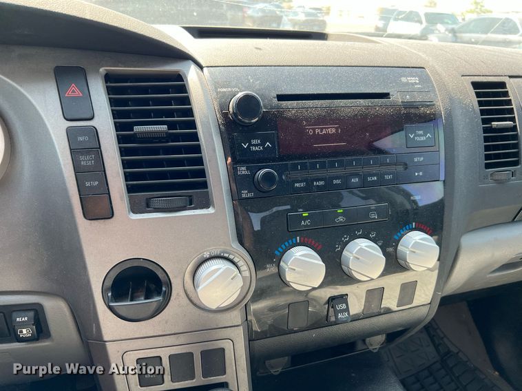 image for item LF9452 2011 Toyota Tundra SR5  Double Cab pickup truck