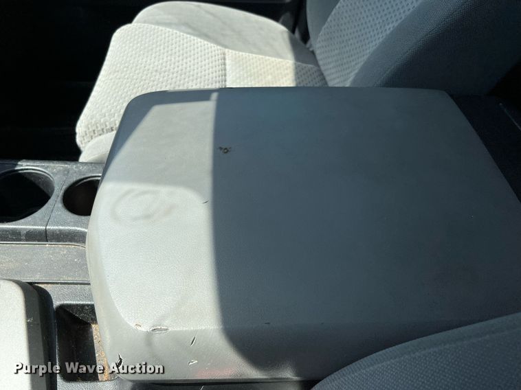 image for item LF9452 2011 Toyota Tundra SR5  Double Cab pickup truck