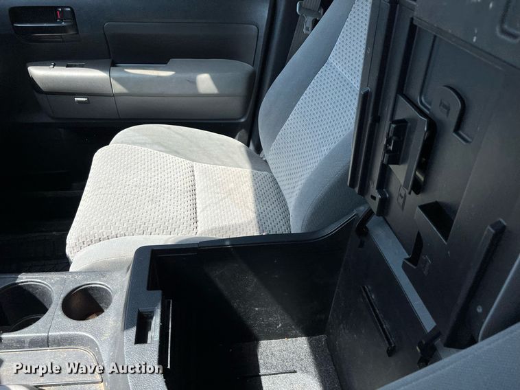 image for item LF9452 2011 Toyota Tundra SR5  Double Cab pickup truck