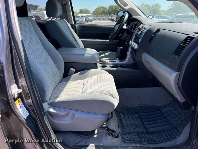 image for item LF9452 2011 Toyota Tundra SR5  Double Cab pickup truck