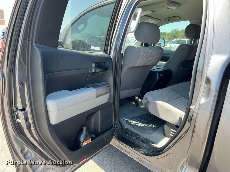 image for item LF9452 2011 Toyota Tundra SR5  Double Cab pickup truck