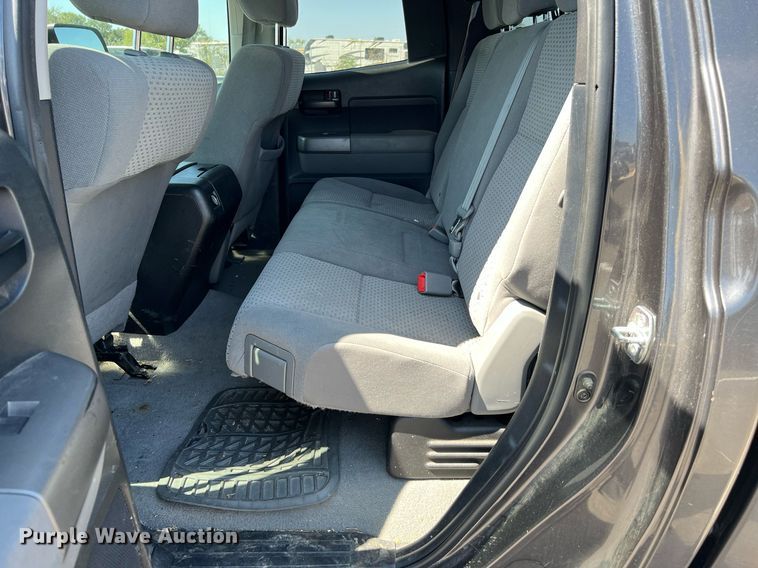 image for item LF9452 2011 Toyota Tundra SR5  Double Cab pickup truck