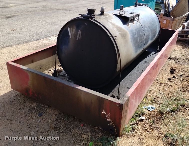 image for item LN9866 Tank