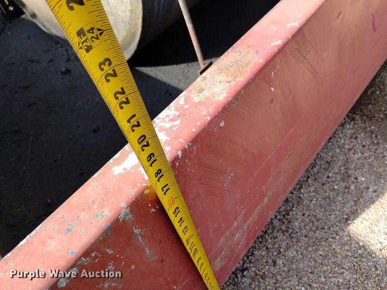 image for item LN9866 Tank