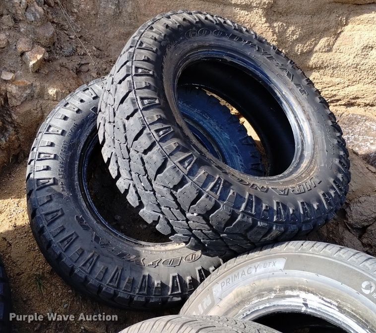 image for item LN9867 (22) tires