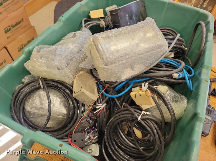 image for item LO9901 Kenwood  radios