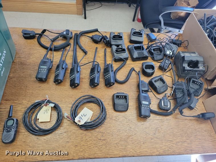 image for item LO9901 Kenwood  radios