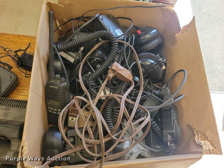 image for item LO9901 Kenwood  radios