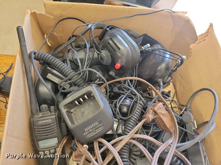 image for item LO9901 Kenwood  radios