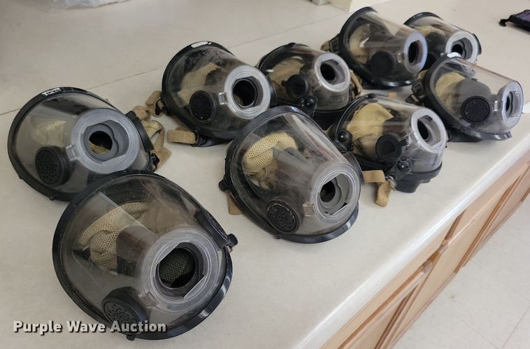 image for item LO9902 (9) Scott SCBA masks
