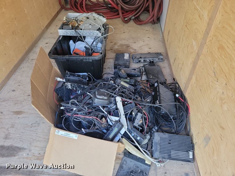 image for item LO9903 Radios