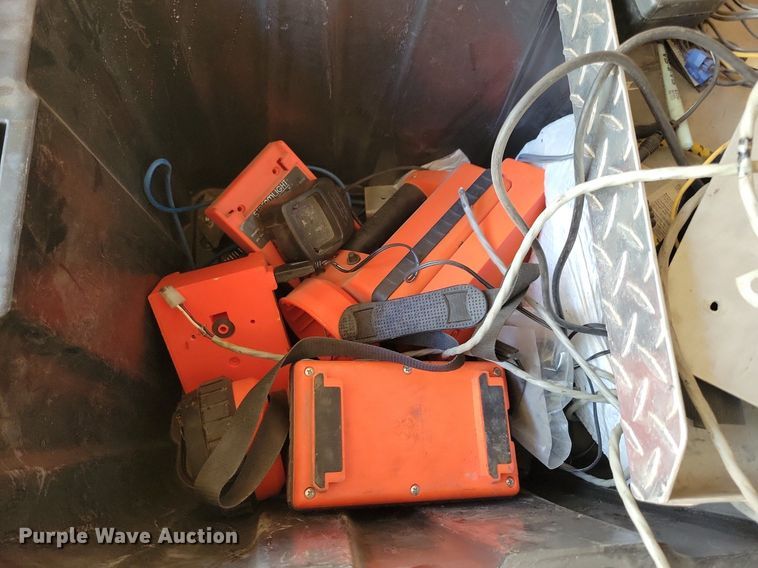 image for item LO9903 Radios