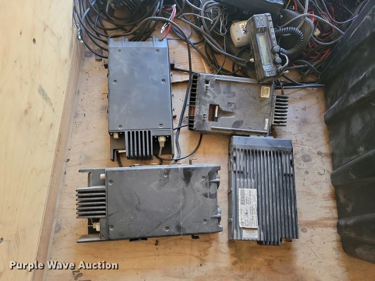 image for item LO9903 Radios