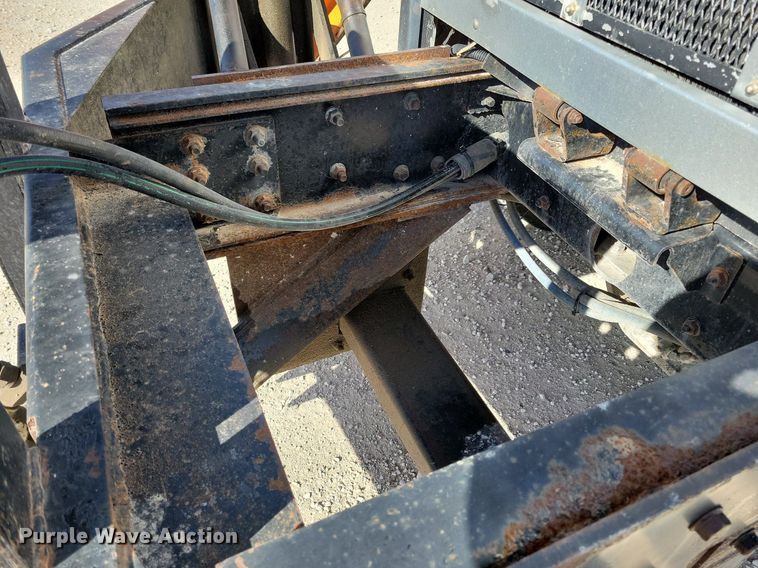 image for item LO9933 2003 Freightliner FLD112  dump truck