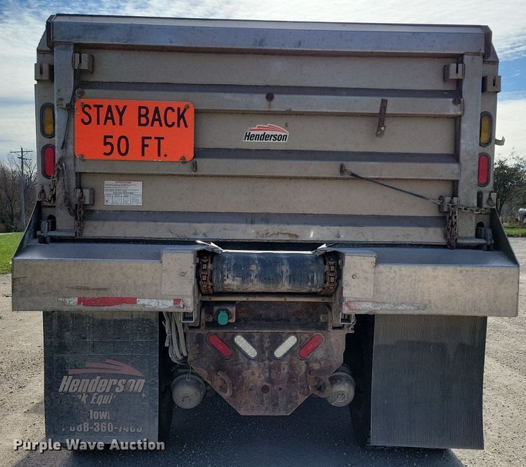 image for item LO9935 2013 International WorkStar 7500  dump truck