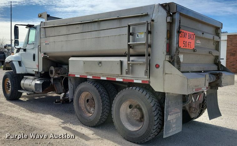 image for item LO9935 2013 International WorkStar 7500  dump truck