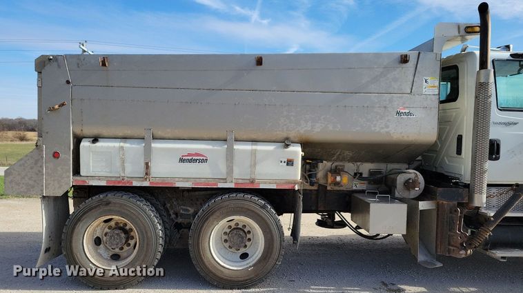 image for item LO9935 2013 International WorkStar 7500  dump truck