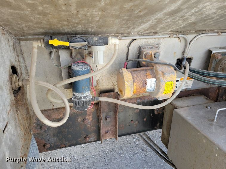 image for item LO9935 2013 International WorkStar 7500  dump truck