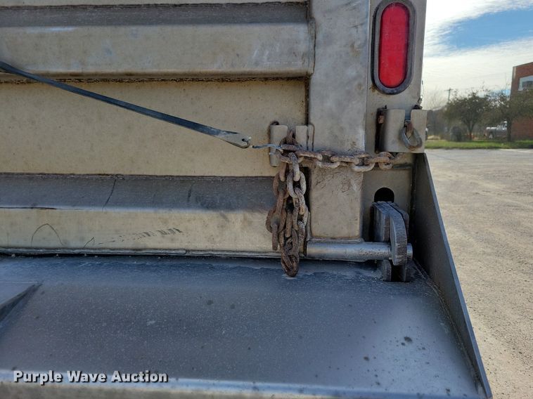 image for item LO9935 2013 International WorkStar 7500  dump truck