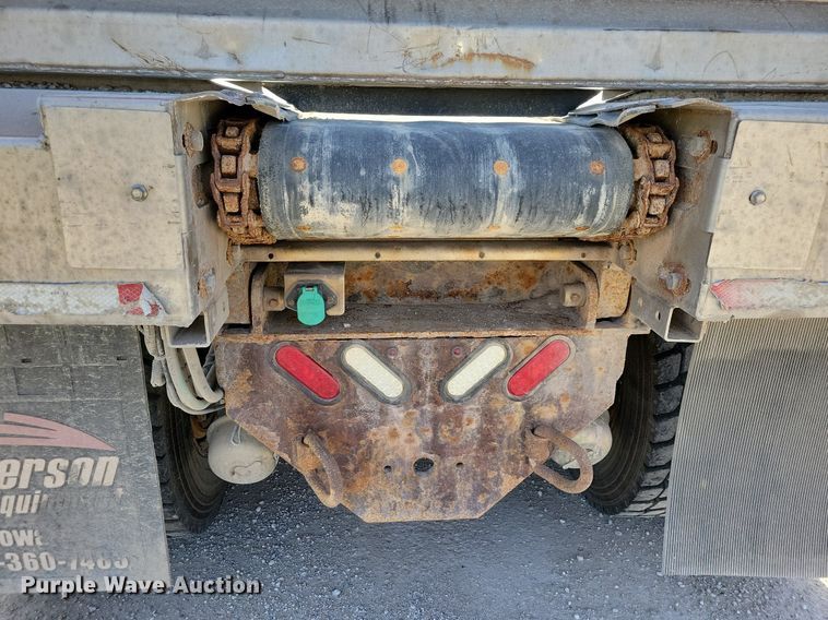 image for item LO9935 2013 International WorkStar 7500  dump truck