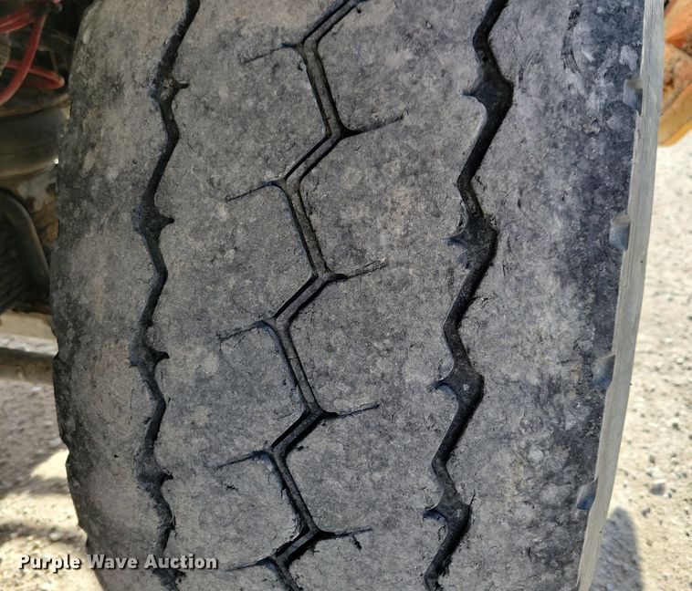 image for item LO9935 2013 International WorkStar 7500  dump truck