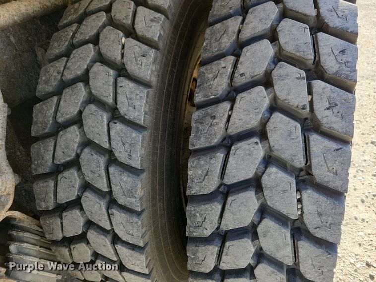 image for item LO9935 2013 International WorkStar 7500  dump truck