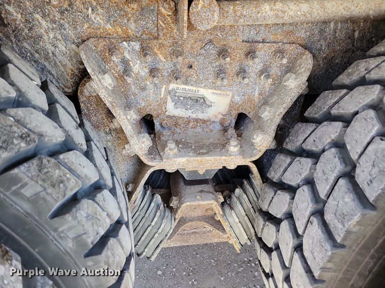 image for item LO9935 2013 International WorkStar 7500  dump truck