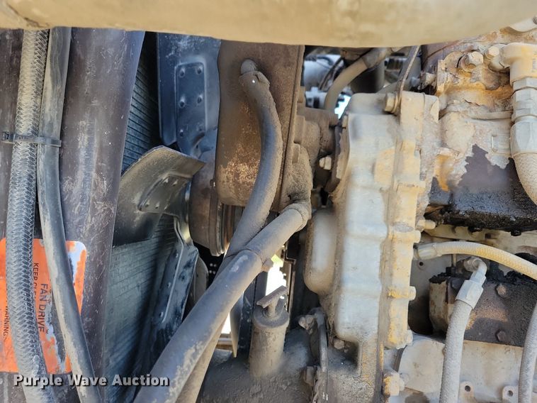 image for item LO9936 1988 Ford LTS9000  dump truck