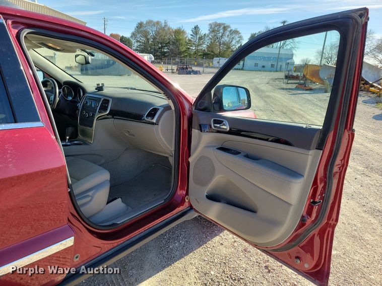 image for item LO9938 2012 Jeep Grand Cherokee  SUV