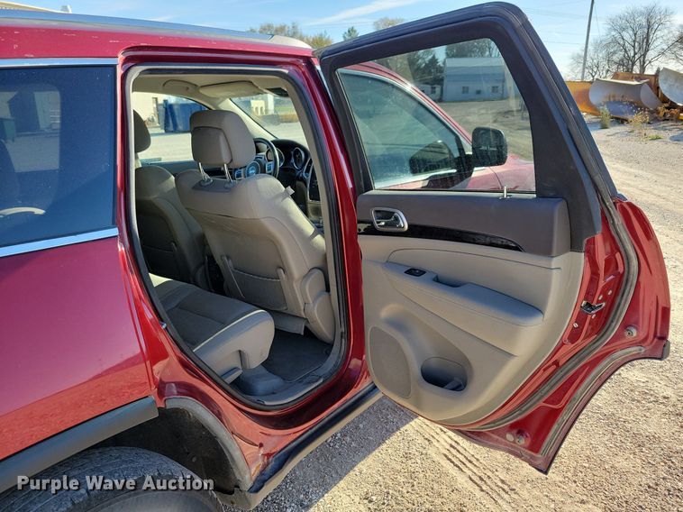 image for item LO9938 2012 Jeep Grand Cherokee  SUV