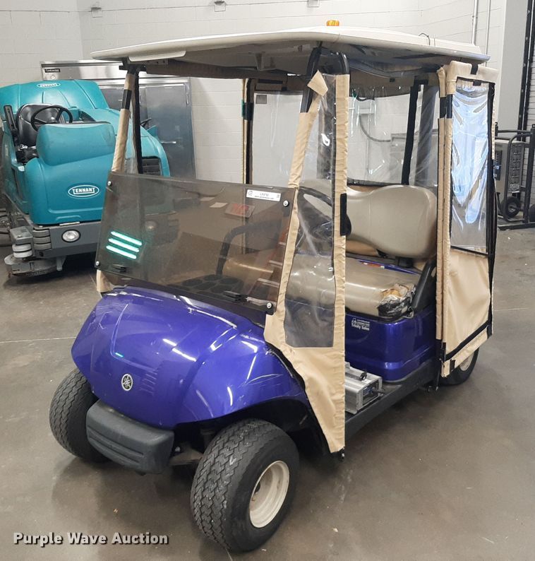 image for item LX9792 Yamaha  golf cart