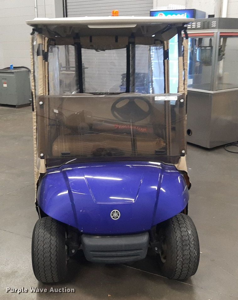image for item LX9792 Yamaha  golf cart