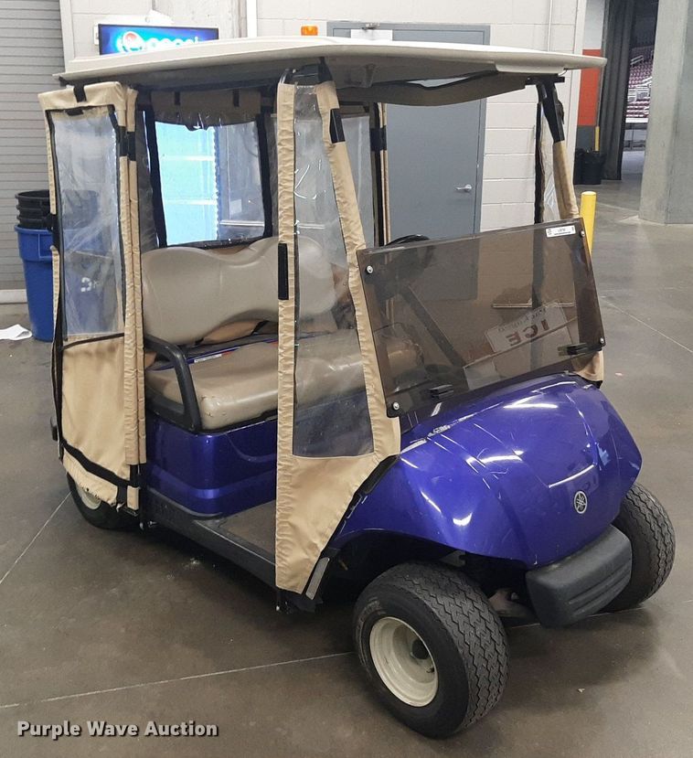 image for item LX9792 Yamaha  golf cart