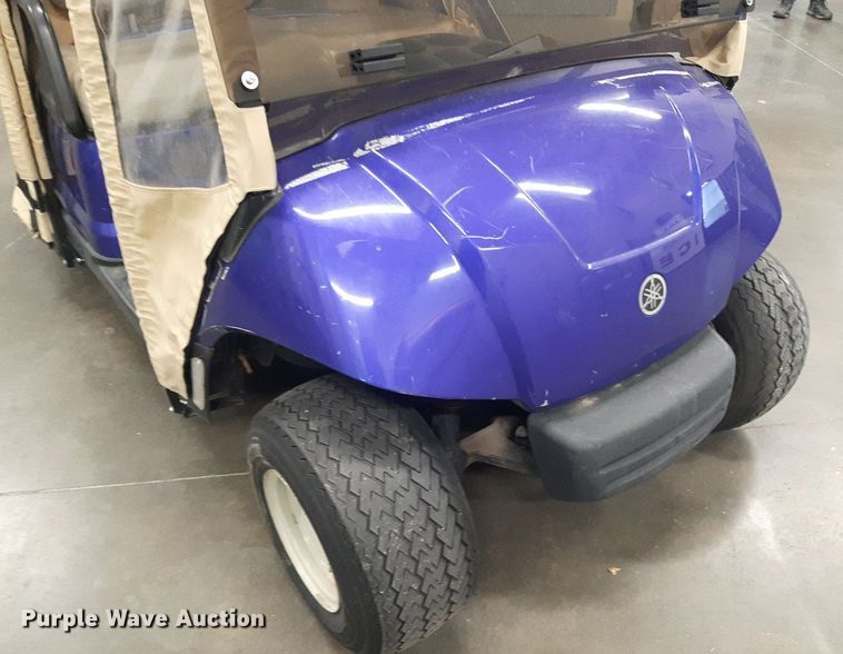 image for item LX9792 Yamaha  golf cart