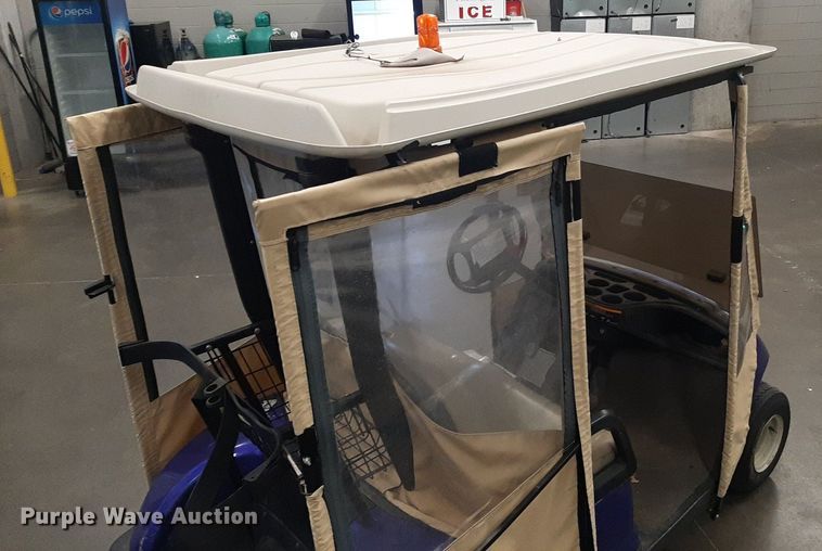 image for item LX9792 Yamaha  golf cart