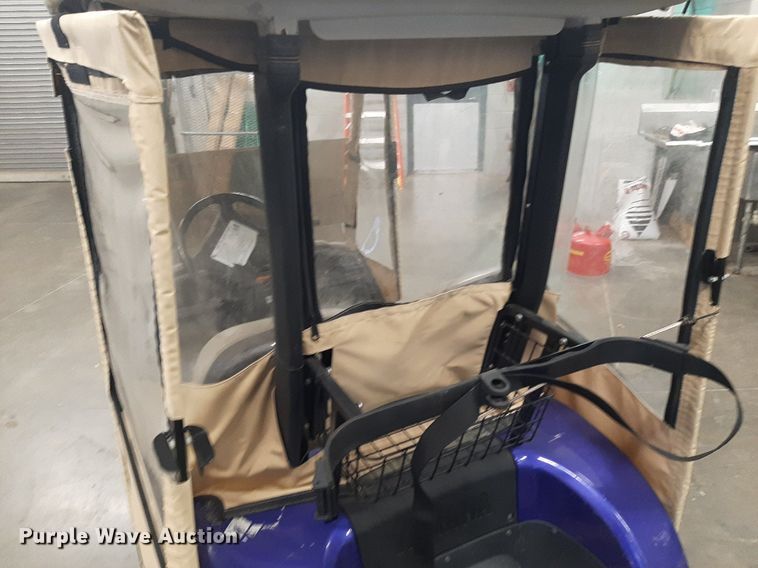 image for item LX9792 Yamaha  golf cart