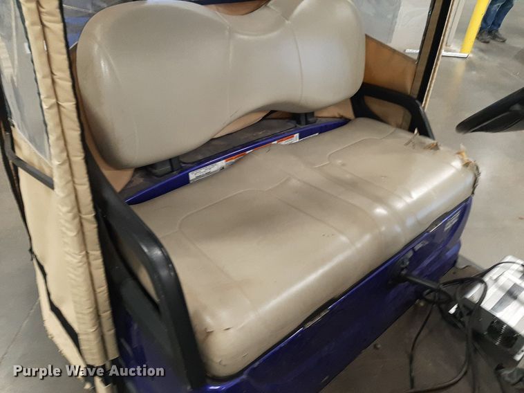 image for item LX9792 Yamaha  golf cart